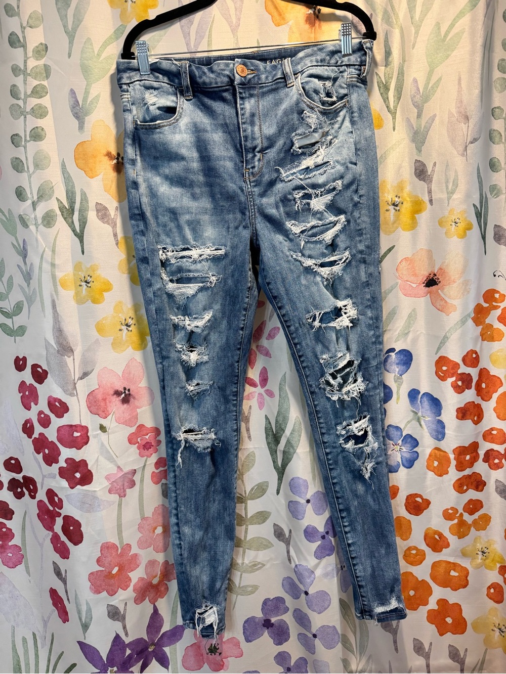 American Eagle Outfitters Distressed Light Blue Curvy High Rise Jeggings